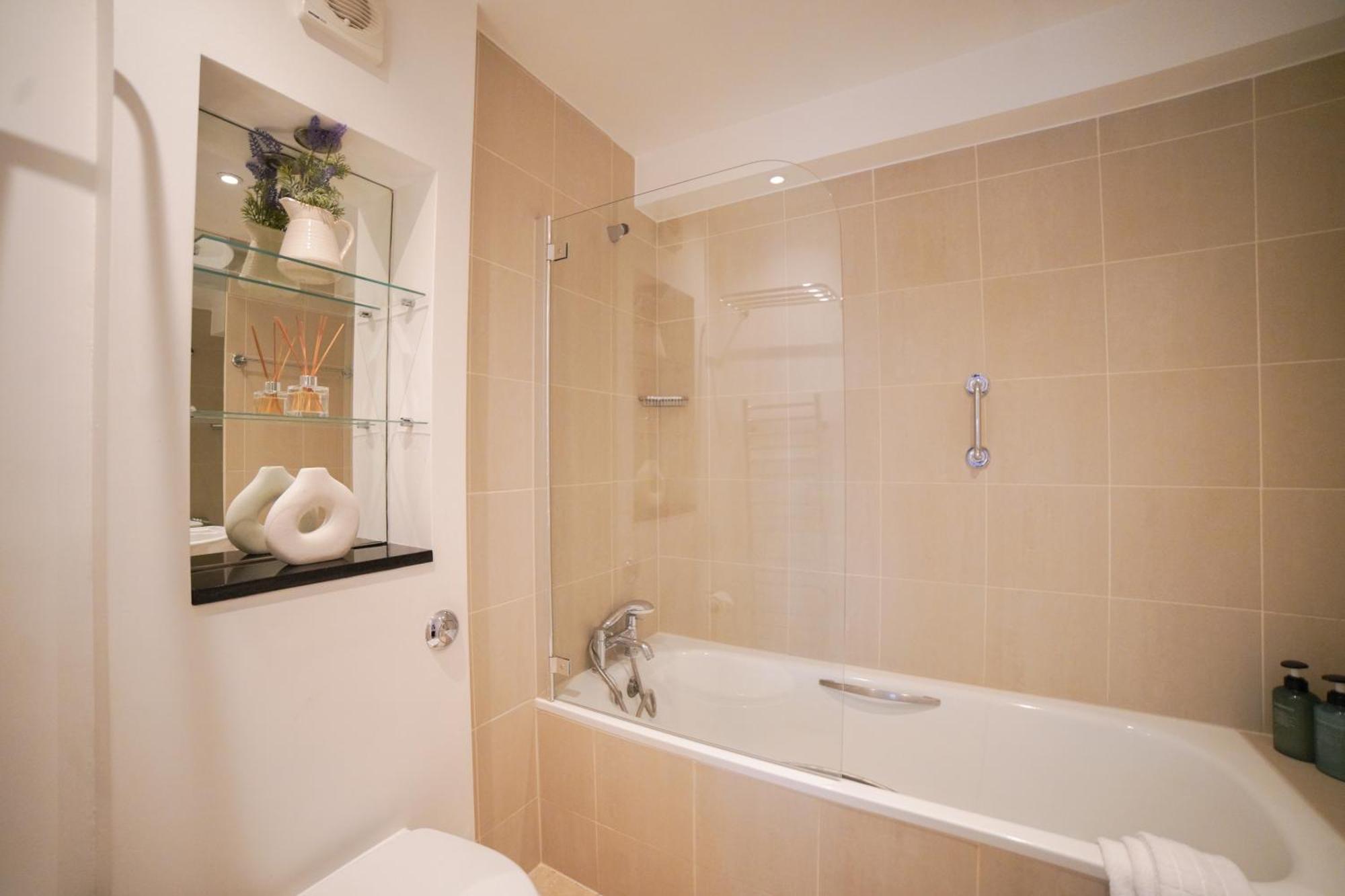 Art-Deco Apartment In Very Popular Chelsea Area ลอนดอน ภายนอก รูปภาพ