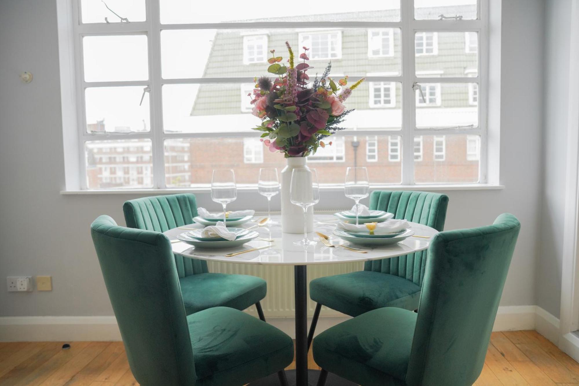 Art-Deco Apartment In Very Popular Chelsea Area ลอนดอน ภายนอก รูปภาพ